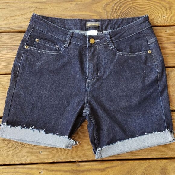 Apparel Collection high rise darkwash jean shorts size 32 - Picture 5 of 8